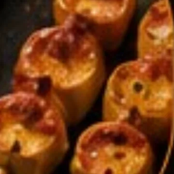 Medalhão de Mandioca com Bacon, servido no Ponto Certo